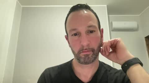 Snapshot of peppinslosqualo chatting on February 24, 7:09 pm peppinslosqualo online show from February 24, 7:09 pm