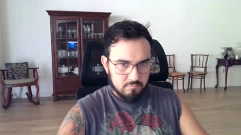 Snapshot of peprau chatting on July 26, 5:42 pm peprau online show from July 26, 5:42 pm