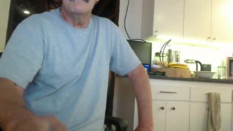 Snapshot of perception_is_keith chatting on June 17, 12:46 am perception_is_keith online show from June 17, 12:46 am