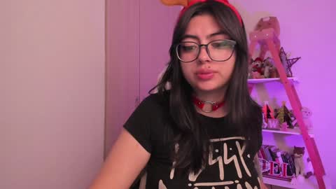 Sarah Ana Banana online show from December 24, 12:55 am