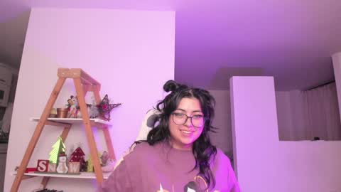 Sarah Ana Banana online show from January 11, 2:30 am