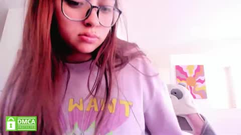 Sarah Ana Banana online show from September 25, 6:11 pm