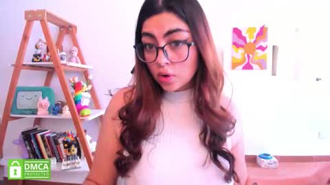 Sarah Ana Banana online show from February 26, 7:35 pm