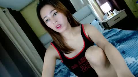 Snapshot of perfect_suckerqueen69 chatting on May 2, 10:53 am Sweet Gwen online show from May 2, 10:53 am