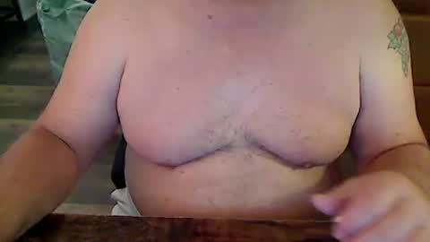 Snapshot of perfecto1957 chatting on December 2, 2:30 pm perfecto1957 online show from December 2, 2:30 pm