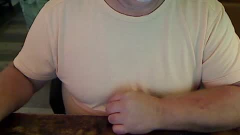 Snapshot of perfecto1957 chatting on December 4, 2:26 pm perfecto1957 online show from December 4, 2:26 pm