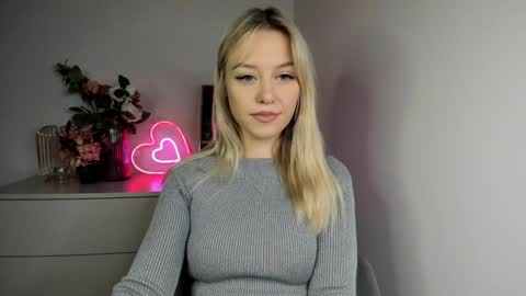 Cindy online show from December 20, 6:29 am