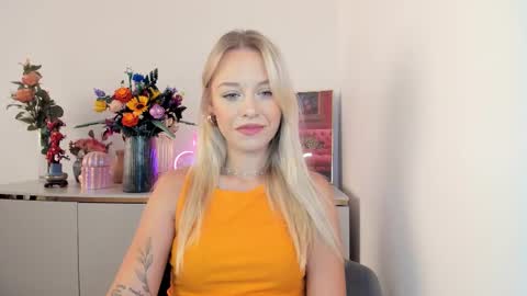 Cindy online show from September 25, 5:33 am