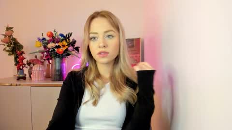 Cindy online show from October 15, 5:40 am