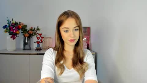 Snapshot of perfectxcindy chatting on April 24, 5:32 am Cindy online show from April 24, 5:32 am