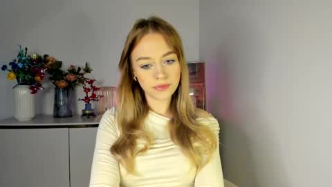 Snapshot of perfectxcindy chatting on May 15, 4:19 am Cindy online show from May 15, 4:19 am