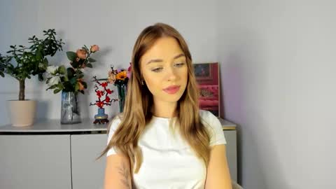Snapshot of perfectxcindy chatting on June 10, 5:28 am Cindy online show from June 10, 5:28 am