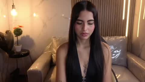Snapshot of perla_lovely chatting on April 27, 12:47 pm perla_lovely online show from April 27, 12:47 pm