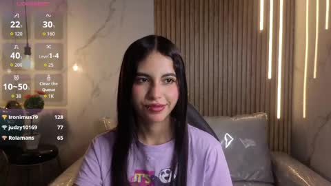 Snapshot of perla_lovely chatting on May 12, 12:13 pm perla_lovely online show from May 12, 12:13 pm
