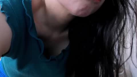 PerlaPreciosa online show from February 22, 7:23 am