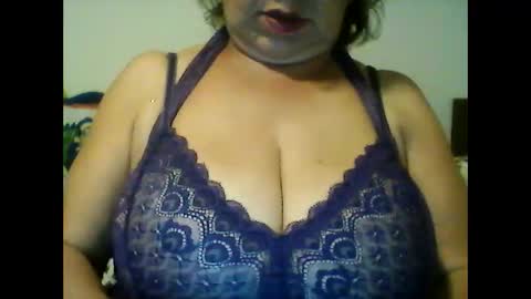 Snapshot of perlita070822 chatting on December 10, 4:56 am perlita070822 online show from December 10, 4:56 am