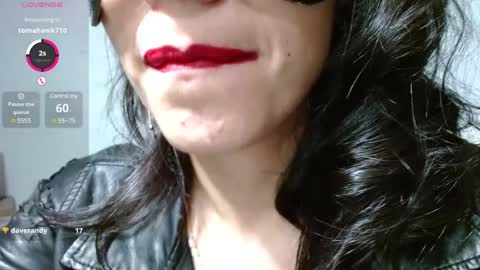 persefone_fire online show from December 18, 12:21 am