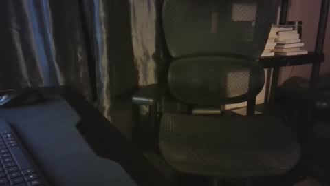 Snapshot of peruvianevil chatting on February 22, 4:57 am Lalo x peruvianevil ig peruvianevil online show from February 22, 4:57 am