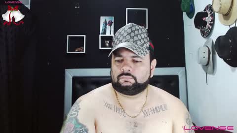 Carlos online show from December 30, 4:20 am