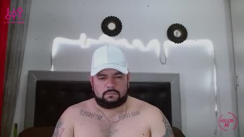 Carlos online show from September 23, 6:55 pm