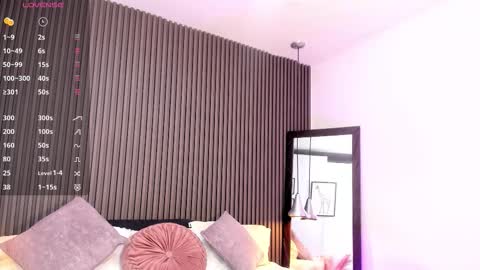 Lizza online show from September 18, 11:56 am