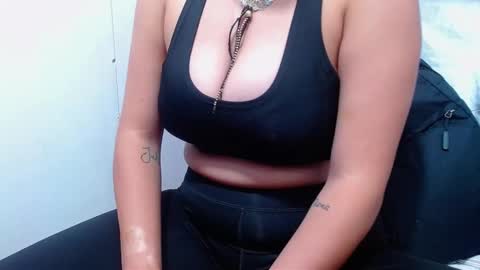  Nicole   online show from January 26, 2:08 pm