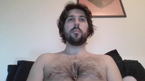 Snapshot of pestexx chatting on February 24, 6:47 pm pestexx online show from February 24, 6:47 pm