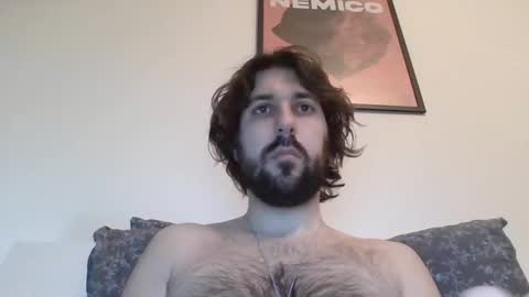 Snapshot of pestexx chatting on March 6, 8:27 pm pestexx online show from March 6, 8:27 pm