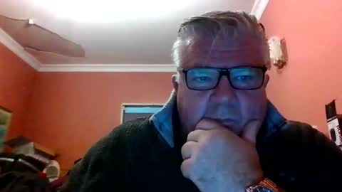 pete112991 online show from October 22, 12:05 pm
