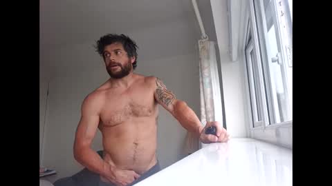 Snapshot of pete_le_meat chatting on May 2, 6:02 pm pete_le_meat online show from May 2, 6:02 pm