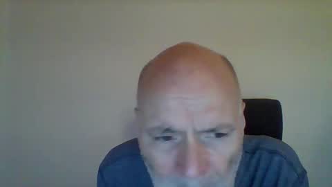 Snapshot of peter19599 chatting on September 12, 8:31 pm peter19599 online show from September 12, 8:31 pm