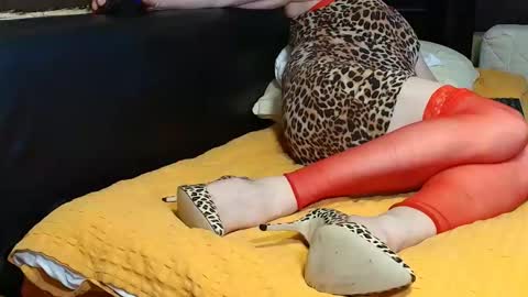 peter196888 online show from September 15, 2:44 am