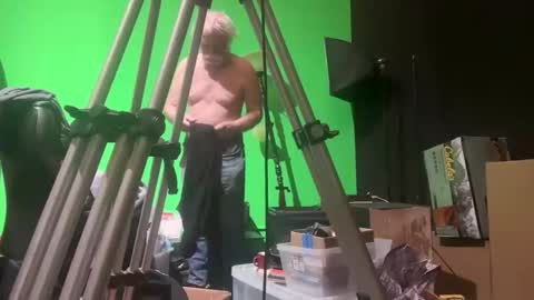 peter4443 online show from April 2, 8:50 pm