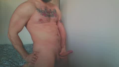 Snapshot of peter86pussyeater chatting on December 13, 9:57 am Peter online show from December 13, 9:57 am