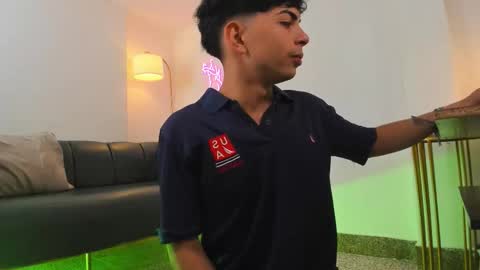 Peter online show from November 15, 6:26 pm