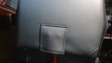 Snapshot of peterinohio57 chatting on January 25, 2:14 pm peterinohio57 online show from January 25, 2:14 pm