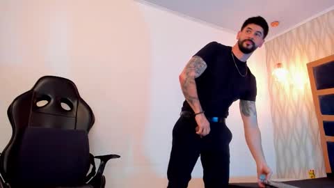 PETES EVANS new account online show from February 6, 11:30 pm