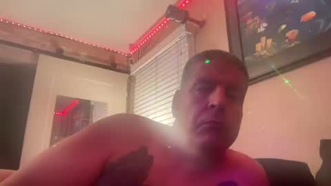 Snapshot of petesteele1 chatting on July 19, 6:17 am petesteele1 online show from July 19, 6:17 am