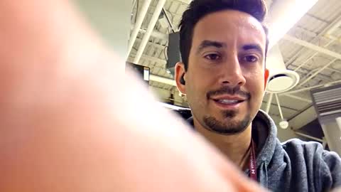 peteypete204 online show from February 24, 4:04 pm