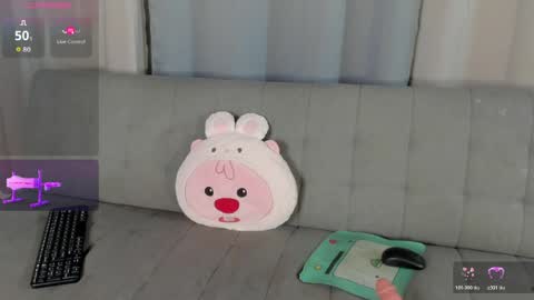 Snapshot of petite_artemis chatting on June 2, 3:03 pm Artemisa online show from June 2, 3:03 pm