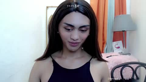 Snapshot of petite_barbie88 chatting on July 5, 3:34 am petite_barbie88 online show from July 5, 3:34 am
