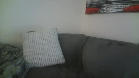 Snapshot of petite_treat_ chatting on May 29, 6:11 am petite treat online show from May 29, 6:11 am
