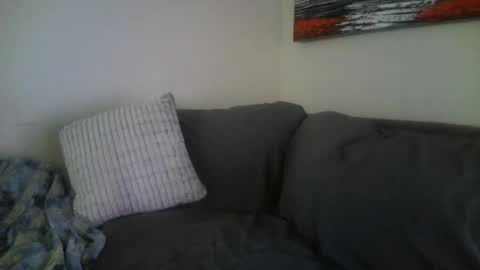 Snapshot of petite_treat_ chatting on July 7, 6:47 am petite treat online show from July 7, 6:47 am