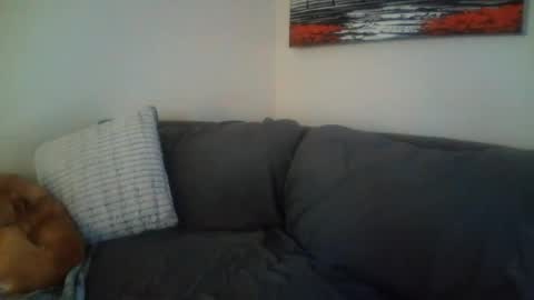 Snapshot of petite_treat_ chatting on July 11, 6:27 am petite treat online show from July 11, 6:27 am