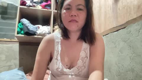 Snapshot of petiteasian_angel chatting on May 7, 8:36 pm Hanna online show from May 7, 8:36 pm