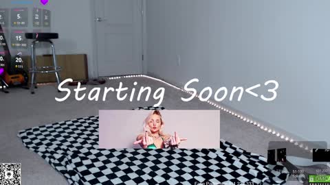 PiperAvery online show from January 30, 6:32 pm