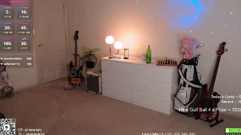 PiperAvery online show from June 17, 12:18 pm