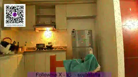 Lunna online show from January 17, 1:21 am