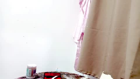 danna online show from July 27, 2:07 am