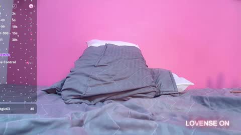 little sharon online show from December 30, 8:58 pm